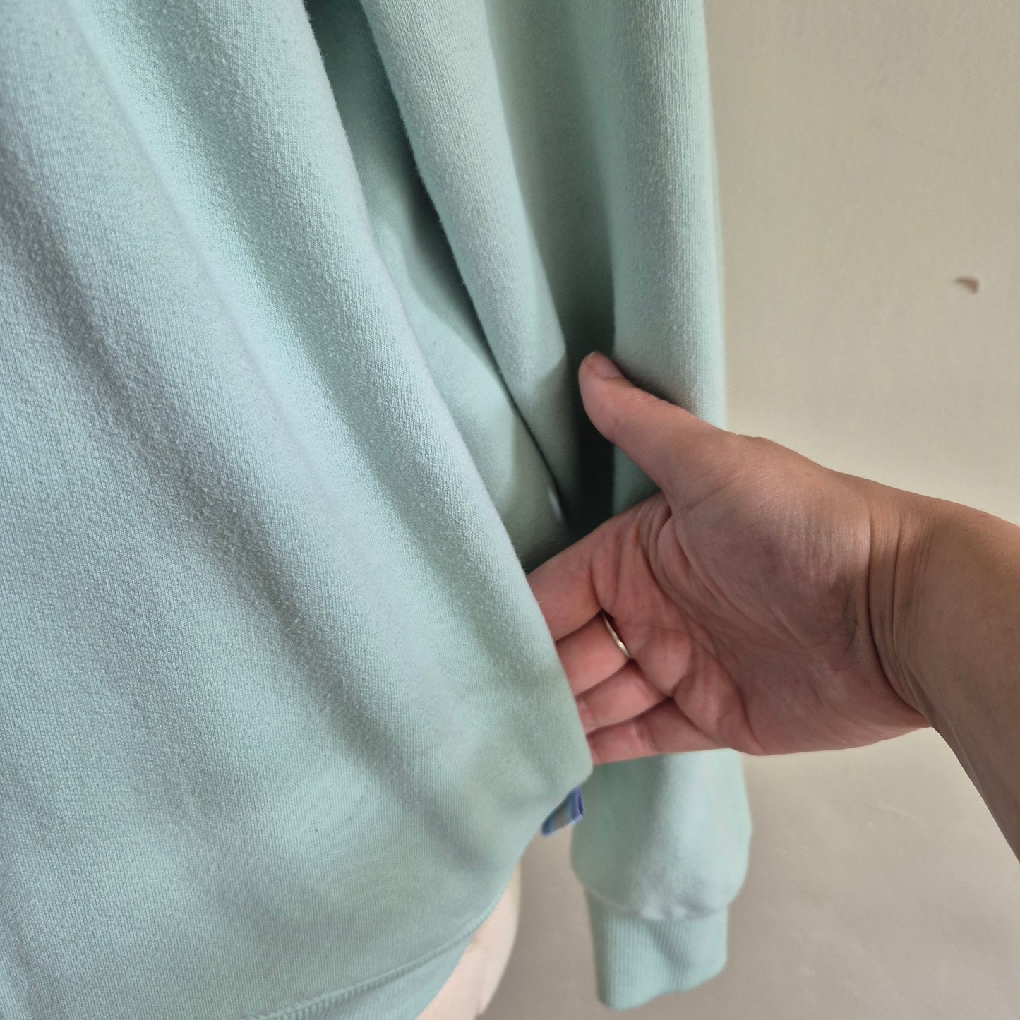 Mint blue daisy restyled sweatshirt. Size M (UK 12)