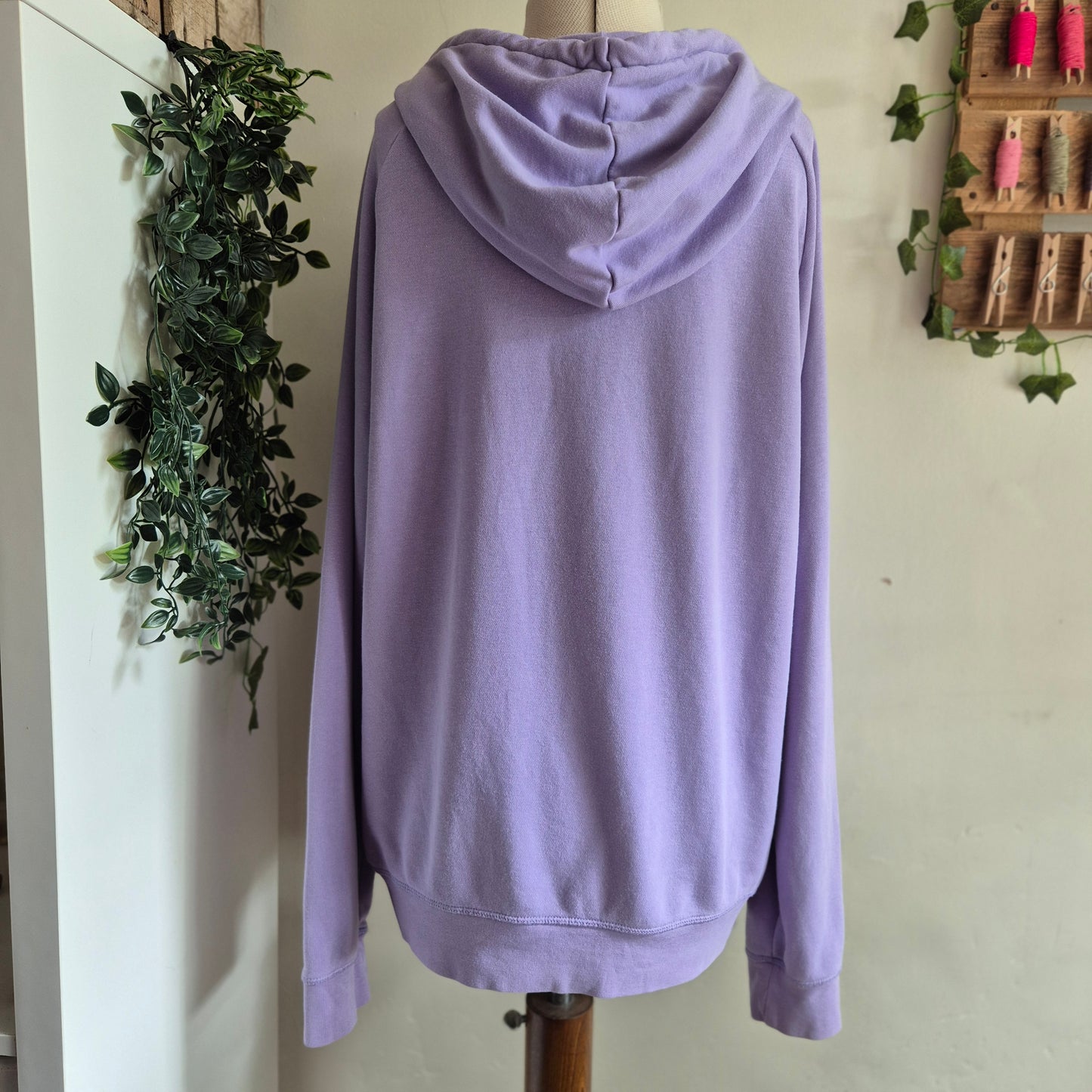Lilac daisy restyled hoody. Size L (UK 14)