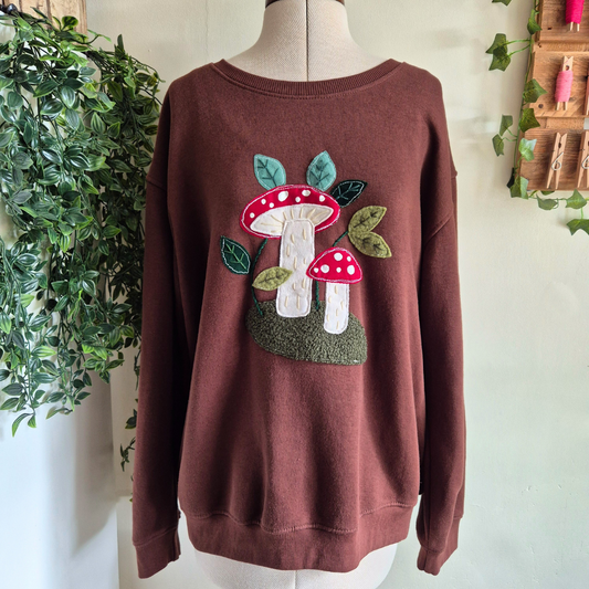 Brown toadstool sweatshirt - UK Size 14